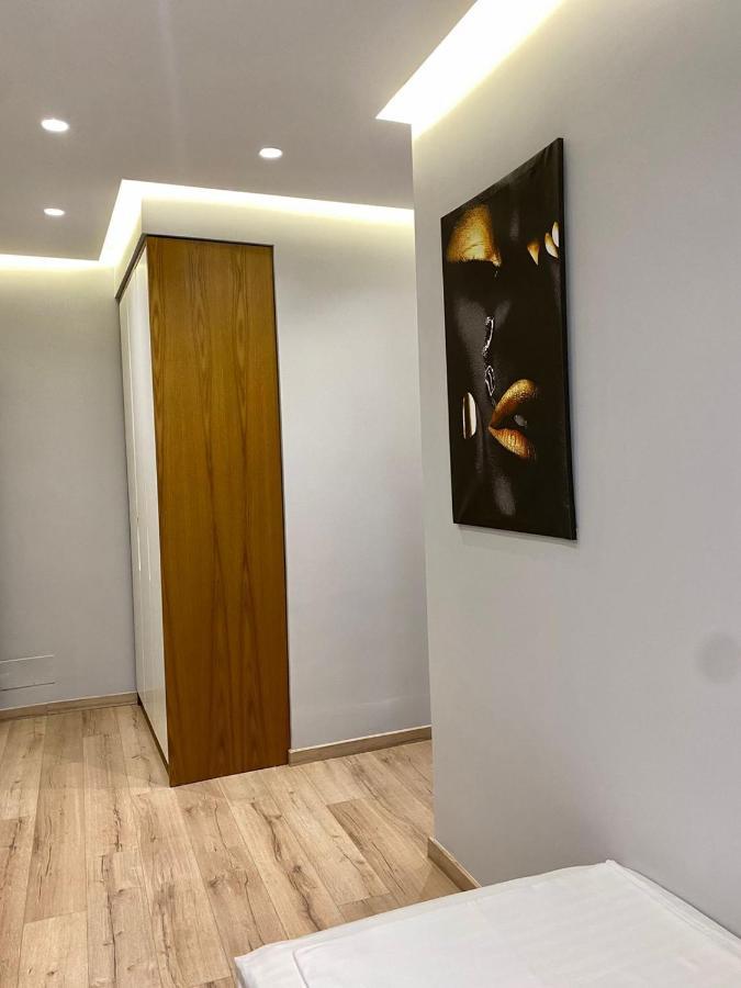 Primo Hotel Tirana Zewnętrze zdjęcie